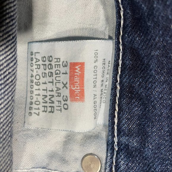 Very good condition used Wrangler Dark Blue 31x30 - Picture 3 of 4